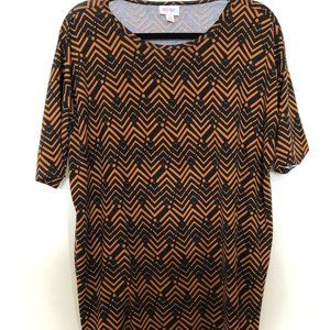 Any 3 for $13, Lularoe short sleeve highlow top